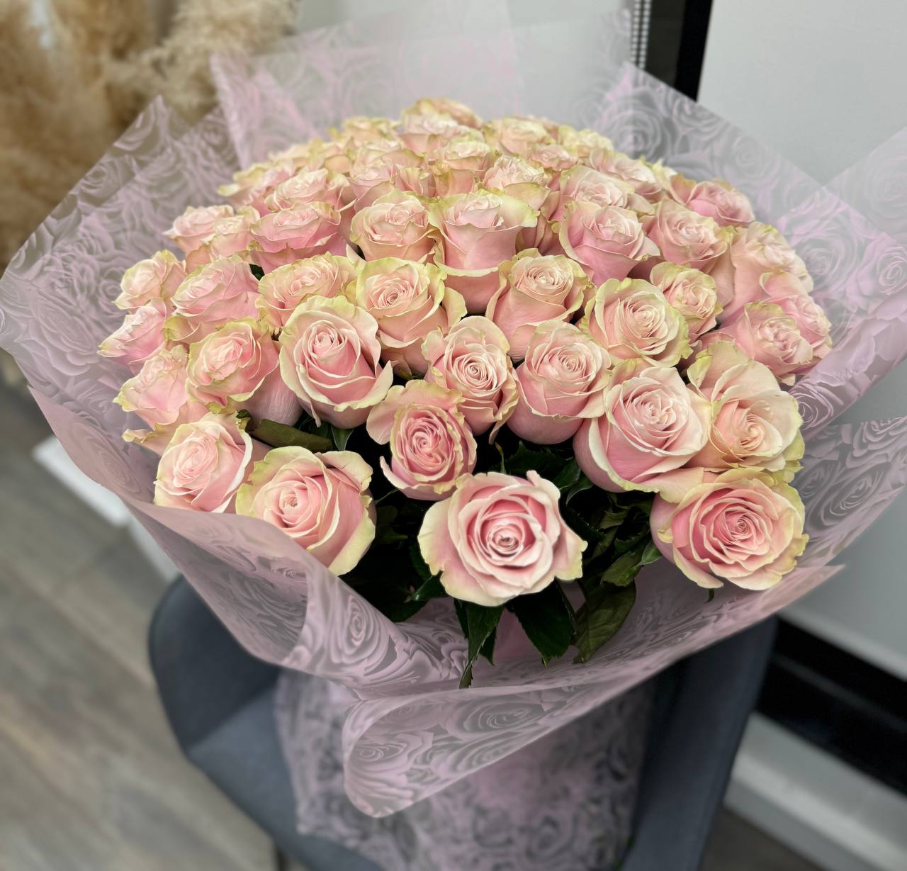 Premium Pink Roses