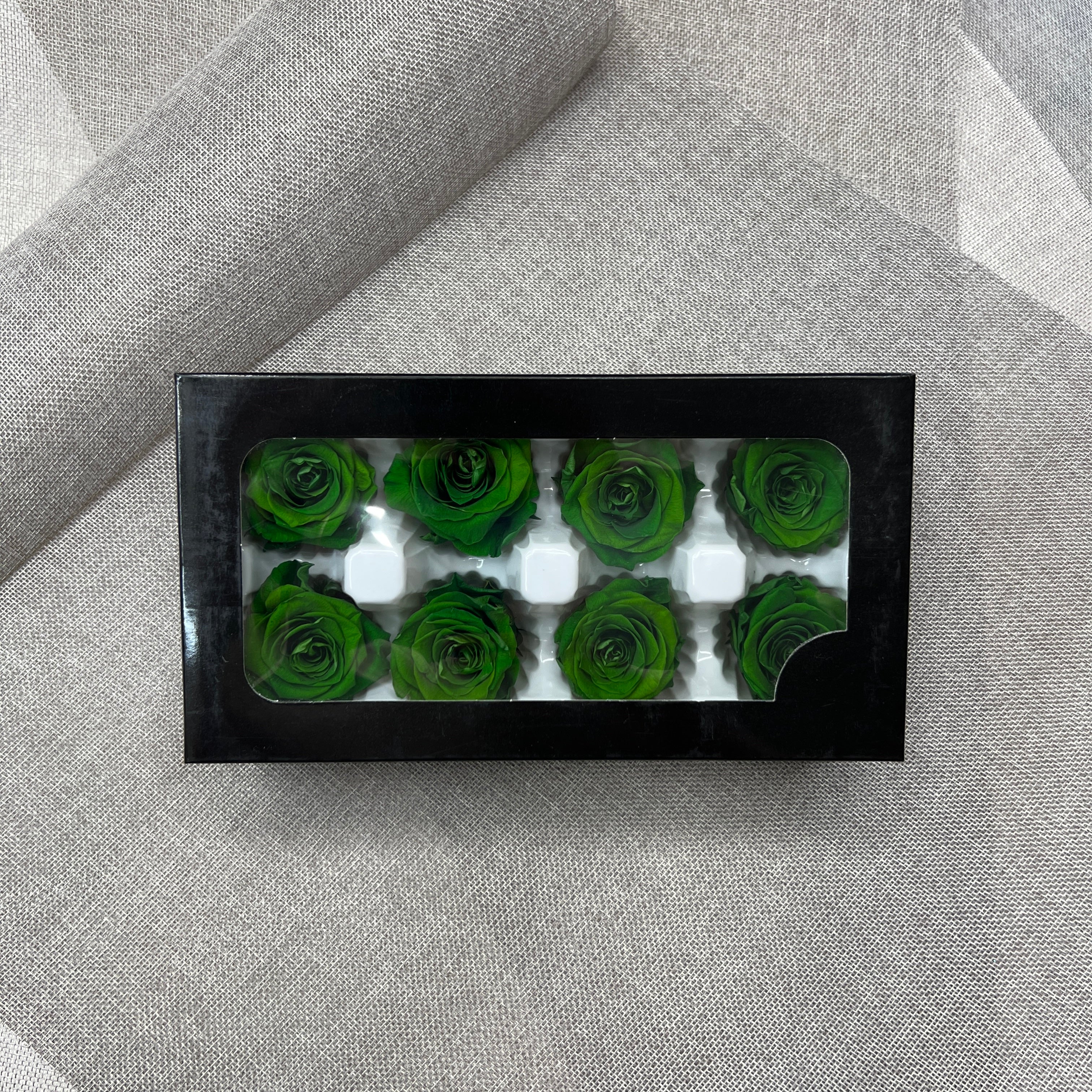 Preserved Green Roses Box (6 pcs)