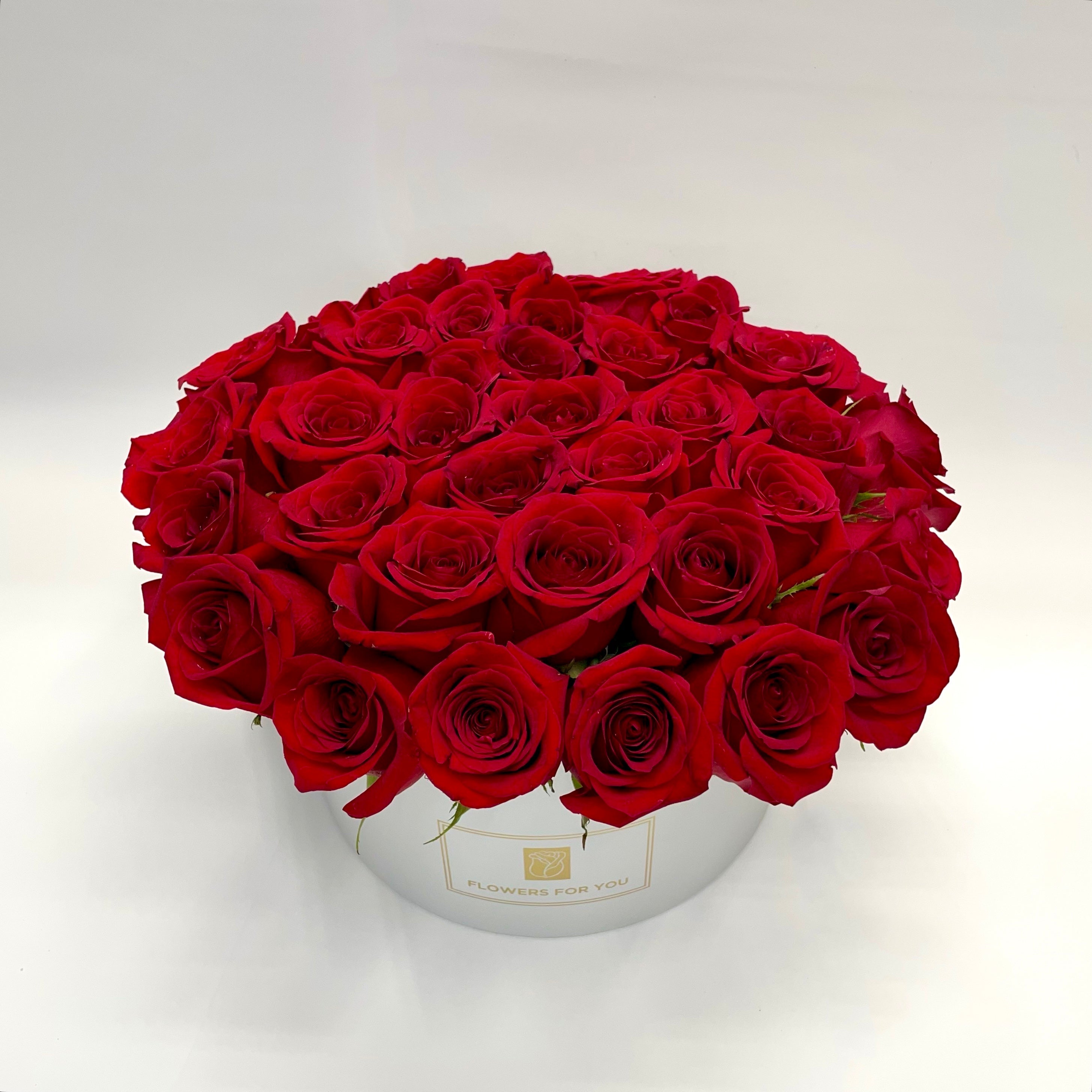 Box with Luxury Roses